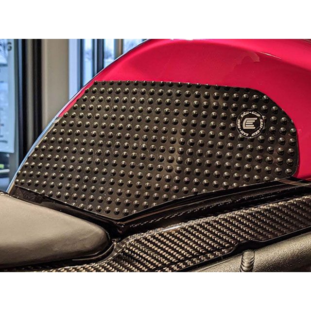 アールアンドジー Eazi-Grip タンクグリップ「EVO」（ブラック） Speed Triple 1200RR RG-EVO821BL