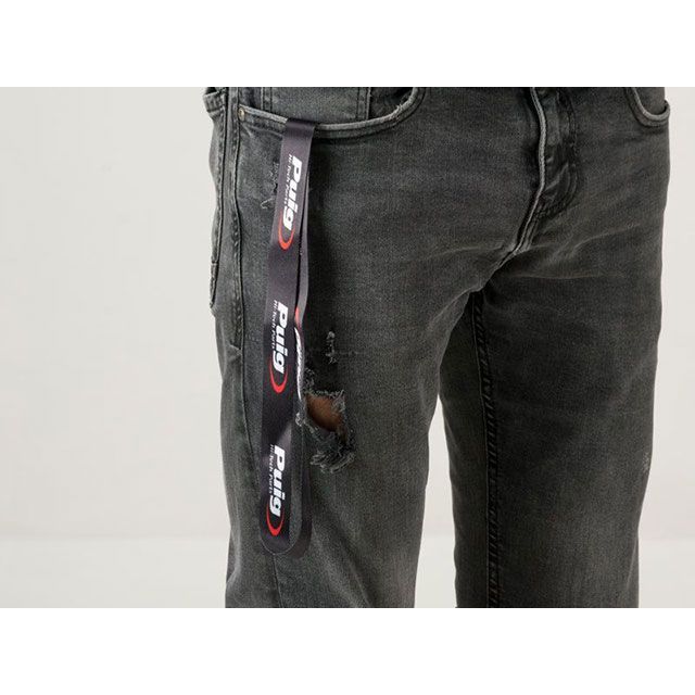 ●メーカー名：プーチ / Puig●商品名：パスストラップ（ブラック）●メーカー品番：9227N●JANコード：4571414862691商品の保証は、メーカー保証書の内容に準じます。カラーブラック備考PUIGロゴの入ったオリジナルストラップ。ご注意※取り寄せ品の為、キャンセル不可です。※掲載画像はイメージです。実際の商品とは色味や仕様が異なる場合がございます。