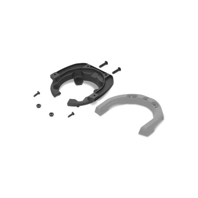 ●メーカー名：シャッド / SHAD●商品名：クリックシステムフィッティングキット K012CS カワサキ（Ninja 400/ZX-4R/650/ZX-10R/H2 SX/エリミネーター/VERSYS 650/Z400/Z650/Z650RS等）●メーカー品番：K012CS●JANコード：8430358688919●メーカー直送品・代金引換でのご注文不可（ご注文が入った場合、キャンセルとさせていただきます。）・他商品との同時注文（併せ買い）不可。（ご注文が入った場合、キャンセルとさせていただきます。）・納品書、弊社無料雑誌が同梱されません。・運送会社、到着日時指定不可・離島への発送不可※本商品は当社倉庫からの発送ではなく【メーカー直送】となります。注意事項へのご了承をお願い致します。フィッティングキットにつきましては基本的に海外取寄せとなりますので、ご注文後キャンセル不可となります。※SHAD製品の在庫確認に関しましてはSHAD（SHADJapan）へ、直接お問い合わせ願います。商品の保証は、メーカー保証書の内容に準じます。■タイプタンクバッグ用■ショートキャッチ機能性＆デザイン性を兼ね備えたSHADのクリックシステムタンクバッグを確実に装着する、SHAD純正フィッティングキットです。■キャッチコピー世界中のバイヤーより支持されている高い機能性とスタイリッシュなデザイン。SHAD（シャッド）ブランドは1973年にスペインのバルセロナで誕生しました。BMWやKTMなどのグローバルメーカー向けのデザイン性・機能性にこだわったトップケースの商品開発に特化しており80年代にPIAGGIOEspana（ピアジオエスパーニャ）サプライをスタートさせたことでSHADは世界的なプロバイダーとなり、HONDA、YAMAHA、そしてSUZUKIといった日本メーカーへの商品提供が始まりました。続けて90年代にもPEUGEOT、BMW、MBK（YAMAHAFrance）など海外ビジネスパートナーを増やし、今では80ヵ国以上で愛用されているブランドです。■特長タンクキャップのジョイントボルトを専用のアタッチメントと共締めして、ワンタッチで取り外しができる「クリックシステム」を搭載したSHADのクリックシステムタンクバッグの装着に必要なキットです。キット取付けの際は車体のタンクキャップのジョイントボルトを付属品の専用ボルトに差し替えて金属製・樹脂製それぞれのアタッチメントを装着、それをタンクバッグ側の受け部分と接続して使用します。クリックシステムを搭載したタンクバッグはワンタッチで容易に取り外しができてストレスフリーな他、タンクキャップの見た目も大事にした設計となっています。■仕様対応タンクバッグ：E02C／E03C／E03CL／E03CLP／E091CL／E09C／E09CLP／E09CM／TR10CL／TR15C／TR15CL※最大耐荷重は装着するクリックシステムタンクバッグに準拠します。■用途SHADのクリックシステムタンクバッグ装着用フィッティングキット■注意【装着不可の組み合わせ（バッグ・車種）】・TR10CL（品番：28032793）装着不可車種：エリミネーター／SE［24-25］｜Z650RS［21-24］（ER650M／ER650R）｜VERSYS 650［22-24］・E09CM（品番：27957004）装着不可車種：VERSYS 650［2025］【フィッティングキットのご注意】こちらの商品はClickシステム専用金属アタッチメント（タンクキャップ表面に接着する金具）と取付に必要なボルトのセットとなります。商品の写真はClickシステムフィッティングキットの代表画像となります、フィッティングキットによって金属アタッチメントやボルトの形状などの細かい仕様が異なります。タンクバッグ本体・Clickシステム専用樹脂製アタッチメントは付属しておりません。樹脂製アタッチメントは別売りのClickシステムタンクバッグに付属します。もう一種類のカワサキ用クリックシステムフィッティングキット「K011CS」で同名の適合車種がございますが、対応年式の違いとなりますのでお間違いのないようご注意ください。他社のタンクバッグの装着は確認しておりません。適合車種・年式は必ず確認してください。タンク・タンクキャップは必ず純正のものをお使いください。取付は専門知識をお持ちの方へのご依頼をおすすめします。取付作業を行う際はタンクに傷が入らないよう、十分に養生作業を行ってから実施してください。取付でタンクの干渉が気になる場合は社外品のタンク用プロテクションシートなどを用いてタンクを保護してから使用してください。■適合車種カワサキNINJA 400［22-23］NINJA 500［24-26］Z400［22-24］Z500［24-26］NINJA ZX-4R［24-25］NINJA 650［23-25］Z650［23-25］Z650RS［21-26］ZX-6R［24-25］VERSYS 650［22-25］NINJA 7 HYBRID ／ Z 7 HYBRID［24-25］ZX-10R／RR［2024］Ninja H2 SX［22-25］Ninja H2 SX SE［22-25］NINJA 1100 SX［2025］VERSYS1100［2025］Z900［25-26］エリミネーター 500［24-26］※掲載画像はイメージです。実際の商品とは色味や仕様が異なる場合がございます。メーカー車種年式型式・フレームNo.その他カワサキNINJA 1100 SX2025カワサキNINJA 4002022-2023カワサキNINJA 5002024-2026カワサキNINJA 6502023-2025カワサキNINJA 7 HYBRID2024-2025カワサキNinja H2 SX2022-2025カワサキNinja H2 SX SE2022-2025カワサキNINJA ZX-4R2024-2025カワサキVERSYS 6502022-2025カワサキVERSYS11002025カワサキZ 7 HYBRID2024-2025カワサキZ4002022-2024カワサキZ5002024-2026カワサキZ6502023-2025カワサキZ650RS2021-2026カワサキZ9002025-2026カワサキZX-10R2024カワサキZX-10RR2024カワサキZX-6R2024-2025カワサキエリミネーター 5002024-2026※商品掲載時の適合情報です。年式が新しい車両については、必ずメーカーサイトにて適合をご確認ください。