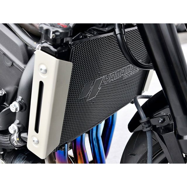 ヤマモトレーシング CB1000F ラジエターコアガード（ブラック） CB1000F/CB1000 HORNET 00022-23B