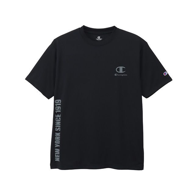 ●メーカー名：チャンピオン / champion●商品名：C3-DS316 SHORT SLEEVE T-SHIRT（ブラック）●サイズ XL・サイズ：Mはこちら・サイズ：Lはこちら●メーカー品番：C3-DS316●JANコード：4550683170478商品の保証は、メーカー保証書の内容に準じます。カラー：ブラックサイズ：M／L／XL素材：Drysaver Jersey Polyester 100％ FEATURES Rubber Print※掲載画像はイメージです。実際の商品とは色味や仕様が異なる場合がございます。