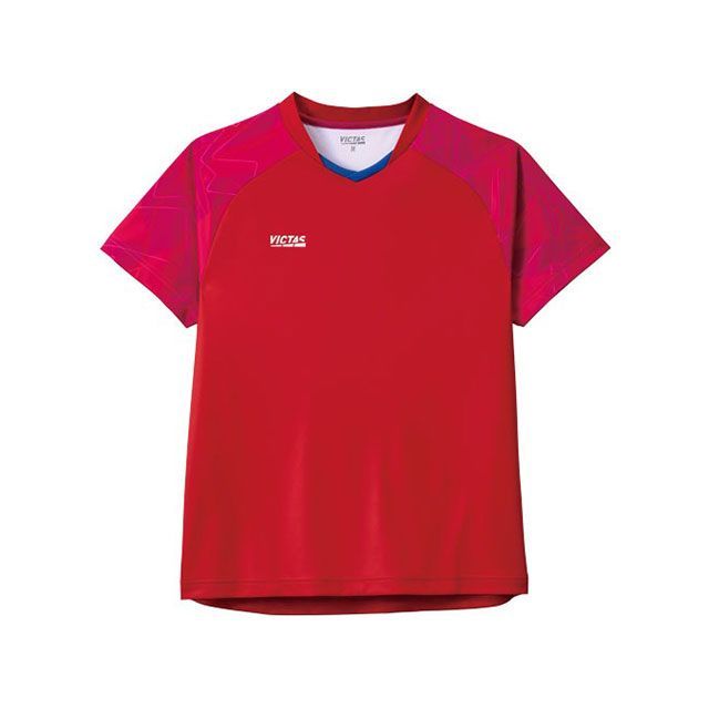●メーカー名：ヴィクタス / VICTAS●商品名：シャーズ スリーブ ゲームシャツ（レッド）●サイズ 4XL・サイズ：2XSはこちら・サイズ：XSはこちら・サイズ：Sはこちら・サイズ：Mはこちら・サイズ：Lはこちら・サイズ：XLはこちら・サイズ：2XLはこちら・サイズ：3XLはこちら●メーカー品番：・612603●JANコード：4903590199542商品の保証は、メーカー保証書の内容に準じます。原産国：中国サイズ：2XS・XS・S・M・L・XL・2XL・3XL・4XL素材：ポリエステル100％（バックメッシュドライECO／リサイクルポリエステル使用）UPF50＋（紫外線保護指数）／抗菌防臭加工鋭角的な破片モチーフを袖部分に落とし込んだユニゲームシャツ。身頃はムジ調でまとめ、袖にのみ幾何学的なグラフィックを配置することで、シャープさと着用しやすさを両立しています。主張しすぎないデザインバランスが、チームで揃えても使いやすい一着です。カラーはレッド、ブラック、ブルーの3配色展開。公式戦からチームウェアまで、幅広く着用していただけます。【JTTA公認／昇華プリント／吸汗速乾／抗菌／防臭／UVカット／UNISEX製品】※掲載画像はイメージです。実際の商品とは色味や仕様が異なる場合がございます。