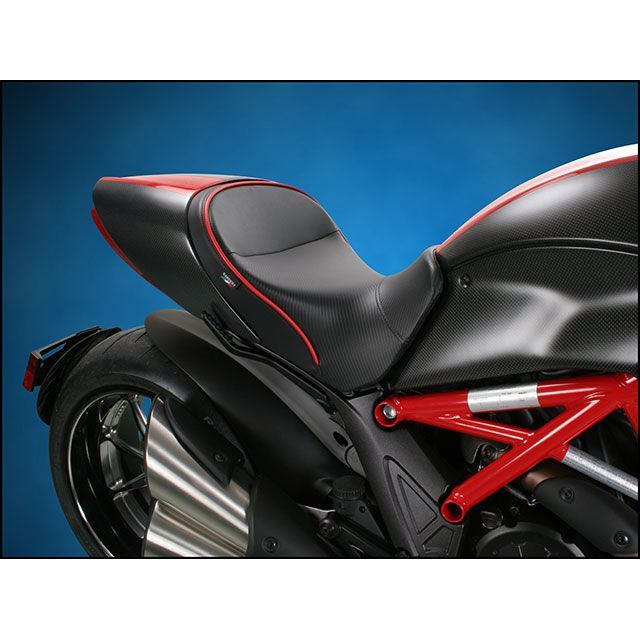 サージェント ワールドスポーツ パフォーマンスシート ハイーシート Diavel カラー パイピング：C-015 ドゥカティイエロー WS-655-NS