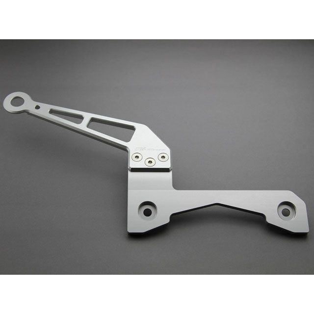 ●メーカー名：アールズギア / R’s GEAR●商品名：アンテナステー●タイプ ショートタイプ（トップケース幅375mmに対応）・タイプ：ロングタイプ（トップケース幅465mmに対応）はこちら●メーカー品番：BB17-AS00-S●JANコード：4582361006649商品の保証は、メーカー保証書の内容に準じます。備考ツーリングなどの走行中に仲間と連絡を取り合う手段としてを無線機を搭載するライダーも多いと思います。汎用ステーではアースがきちんと取れずにアンテナの性能が十分に発揮されない場合も多いですが、車種別に専用設計されたこのアンテナステーではアースがしっかり取れ、受信感度の向上やノイズの軽減効果が期待できます。アルミ削り出し、高級感溢れるデザイン。ショートタイプはトップケース幅375mmまで、ロングタイプはトップケース幅465mmのパニアケースに対応します。※掲載画像はイメージです。実際の商品とは色味や仕様が異なる場合がございます。メーカー車種年式型式・フレームNo.その他ビーエムダブリューR1200GS2013〜※14〜 R1200GS-ADVには取り付けできません。※〜12 R1200GSには取り付けできません。※商品掲載時の適合情報です。年式が新しい車両については、必ずメーカーサイトにて適合をご確認ください。