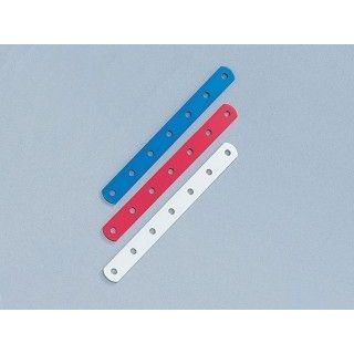 ●メーカー名：キタコ / KITACO●商品名：アルミステー（20-01型/3mm厚）●カラー シルバー/3mm厚・カラー：ブラック/3mm厚はこちら●メーカー品番：529-0301010●JANコード：4990852529247商品の保証は、メーカー保証書の内容に準じます。タイプ20-01型材質アルミ製アルマイト仕上げサイズ【ステー幅】20mm 【穴サイズ】φ6備考多彩な用途に使用できる汎用アルミステーです。使い勝手に優れたタイプ、サイズ、アルマイトカラーバリエーションを豊富に設定しています。ご注意※アルマイト処理面を削り、アルミ地を出せば電極としても使用可能。※掲載画像はイメージです。実際の商品とは色味や仕様が異なる場合がございます。メーカー車種年式型式・フレームNo.その他汎用※商品掲載時の適合情報です。年式が新しい車両については、必ずメーカーサイトにて適合をご確認ください。