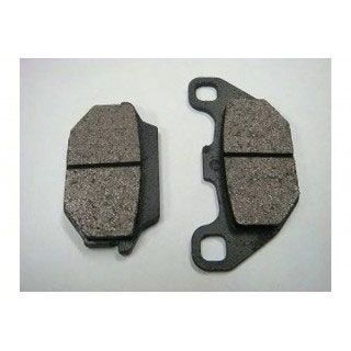 ●メーカー名：KN企画 / kn926(ケイエヌキカク)●商品名：ブレーキパッド RV125/150 リア●メーカー品番：FA-305SX●JANコード：4580630250700商品の保証は、メーカー保証書の内容に準じます。備考RV125 RV150 ■ブレーキパッド：リア※掲載画像はイメージです。実際の商品とは色味や仕様が異なる場合がございます。メーカー車種年式型式・フレームNo.その他エス・ワイ・エムRV150※商品掲載時の適合情報です。年式が新しい車両については、必ずメーカーサイトにて適合をご確認ください。