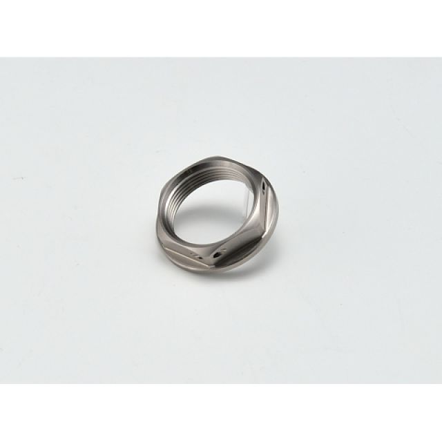 アエラ フロントアクスル用チタンナット（28mm） AT-DU012