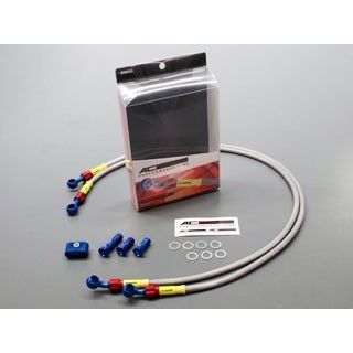 ●メーカー名：ACパフォーマンス / AC-PERFORMANCE LINE(エーシーパフォーマンスライン)●商品名：フロントブレーキホース●ホースカラー：クリア・ホースカラー：スモークはこちら●メーカー品番：32015160●JANコード：4538792509112商品の保証は、メーカー保証書の内容に準じます。●タイプフロント用●仕様取り廻し：Sダイレクト（フロントのブレーキディスクが1枚）●特徴【スタイル】他に類を見ない独特なソケット形状は、リボルバーをイメージしてデザインされました。バンジョーの青、ソケットの赤、そして、黄色の配色で、レーシーなイメージを見る人に与えます。 【カバー】カシメられた金属パーツをドレスアップするポリエチレンカバーは、着脱式となっています。 【カシメ方式】純正に採用されるカシメ方式を内部構造に持ち、耐久性が飛躍的に向上しています。内部の素材はステンレスです。 【ナイロンカバー】イギリスのブレーキパーツメーカーであるグッドリッジ社が、「TUV規格（ドイツの工業製品に対する政府公認の認定規格で、最も厳しい規格の一つと言われています）」を取得するために使用したパーツです。 【ホース構造】インナーに使用される「PTFE」はあらゆるブレーキフルードに対応します。「PTFE」を覆うメッシュは、耐火性、耐腐食性の高いステンレス仕様です。メッシュをカバーする仕様は、耐摩擦製とクリーニング性に優れ、車検にも対応します。●備考メッシュのブレーキホースに交換することで、ブレーキング時の効果がダイレクトに伝わるようになります。スピードコントロールがしやすくなり、制動距離を短くすることも可能になります。ACパフォーマンスラインは、車種別専用の設定だけではなく、ハンドル交換やキャリパー交換などで必要となるホース長の変更やバンジョー角度にも対応しています。●ご注意※道路運送車両の保安基準とACT基準に合致しています（公道走行可能）。製品の装着時に、車体又は製品への加工をせずに装着が可能です。※画像は構成イメージで、実際の構成品とは異なります。メーカー車種年式型式・フレームNo.その他ホンダXELVIS※商品掲載時の適合情報です。年式が新しい車両については、必ずメーカーサイトにて適合をご確認ください。