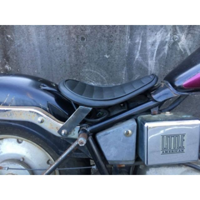 部品屋K&W JAZZ50用ソロシートKIT（ステッチ） JAZZ50 タイプ Eタイプ カラー 白 P40014