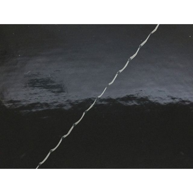 ●メーカー名：グロンドマン / Grondement●商品名：ハンターカブ（CT110/鉄爪） グロンドマン国産シートカバー 張替（エナメルブラック）●仕様：透明ステッチ・仕様：黒パイピングはこちら・仕様：白パイピングはこちら・仕様：赤パイピングはこちら・仕様：青パイピングはこちら・仕様：黄パイピングはこちら・仕様：黒ステッチはこちら・仕様：赤ステッチはこちら●メーカー品番：GH5571HC550S0●JANコード：4573317775290商品の保証は、メーカー保証書の内容に準じます。●仕様張替●カラー本体：エナメルブラック●備考車種毎に専用の型から制作している全てグロンドマン生産のグロンドマンオリジナルのシートカバーです。型の制作から生地の仕入れ・裁断・縫製までを一貫してグロンドマンで行っており、限りなく品質を追求したシートカバーとなっております。耐久性を考慮して厚めの生地を使用。張替え後の質感は最高の仕上がりとなります。本製品はタッカーでシートに貼り付けていく仕様となっております。張替作業には、元のシート表皮を外す為のマイナスドライバーとラジオペンチ、またシート本体にタッカー針を打ち込む為のハンドタッカーが必要となります。張替作業のイメージはグロンドマンのシートカバーカタログページを見てみて下さい。またこちらのページには様々なカラーバリエーションのシートカバーラインナップが掲載されています。本製品以外のカラーも探してみて下さい。（車種によりカラー設定が異なる場合が御座います。）●ご注意※純正品以外のシートには取り付け出来ませんので、お求めの際はご自身の車両のシートが純正かどうかをお確かめ下さい。※本製品はシート本体は含まれておりません。※取り付けにはタッカーが必要になります。取り付けの際に製品によっては本製品のシートカバーが小さく感じる場合が御座いますが、これは張替え後の質感を考慮した上で、あえてタイトにシートカバーを制作している為です。※受注生産品となります。時期、天候、運送状況により予告無く納期が変動する場合が御座います。商品の延着による保証は一切致しかねますので、予めご了承願います。●写真注意※画像はイメージ画像となります。車種によりパイピングの位置や本数が異なりますので予めご了承願います。カラーパターンに関しましては商品説明を御覧ください。メーカー車種年式型式・フレームNo.その他ホンダハンターカブ（CT110/鉄爪）※商品掲載時の適合情報です。年式が新しい車両については、必ずメーカーサイトにて適合をご確認ください。