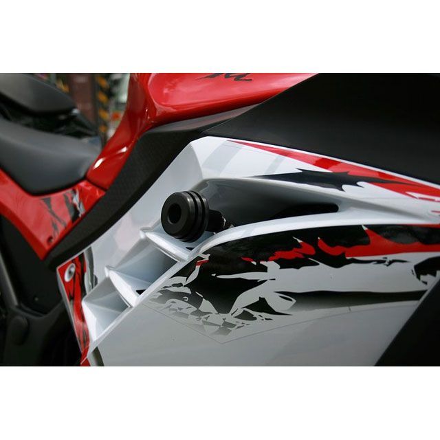ストライカー ガードスライダー アッパー（オールブラック） NINJA250/ABS SS-GS117B-F1