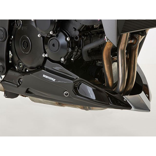●メーカー名：ボディースタイル / BODY STYLE●商品名：ベリーパン SUZUKI GSR 750 2013-2016 ブラック●メーカー品番：bds_6529186●JANコード：4251233308357商品の保証は、メーカー保証書の内容に準じます。仕様素材：ABS plastics / カラーコード：Mat Black Metallic， YKV備考The BODYSTYLE Sportsline belly pan perfects the look of sport and naked bikes． This styling part made of high-strength ABS plastics is painted in original bike colours． With ABE．納期※ご注文後の海外取寄せとなり2ヶ月前後での日本入荷となります。※生産や通関状況等で輸入遅れが生じる場合がございますことご了承下さい。※掲載画像はイメージです。実際の商品とは色味や仕様が異なる場合がございます。メーカー車種年式型式・フレームNo.その他スズキGSR 7502013-2016C5※商品掲載時の適合情報です。年式が新しい車両については、必ずメーカーサイトにて適合をご確認ください。