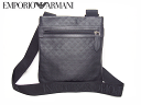 エンポリオ アルマーニ バッグ EMPORIO ARMANI YEMF23 YC043 88001 NERO 型押し GA イーグル柄 ブラックレザー マチ無し メッセンジャーバッグ 斜め掛けショルダーバッグ