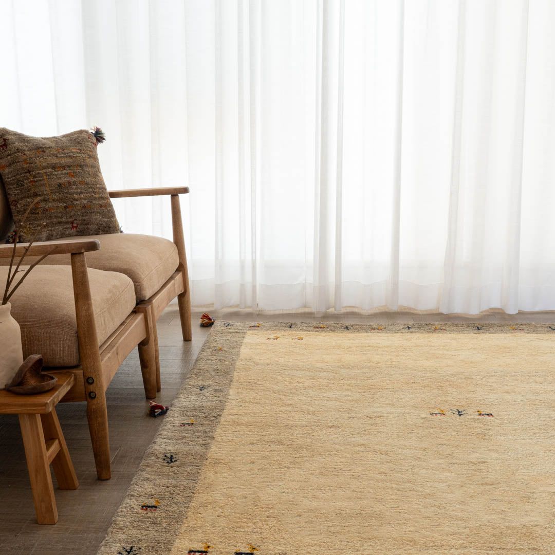 【本場イラン産】151×200cm ギャッベ ラグサイズM（送料無料 手織り 天然染料 かわいい おしゃれ 絨毯 ラグ ウール100% ペルシャ ギャベ Gabbeh）◆ALMIRA アルミラ