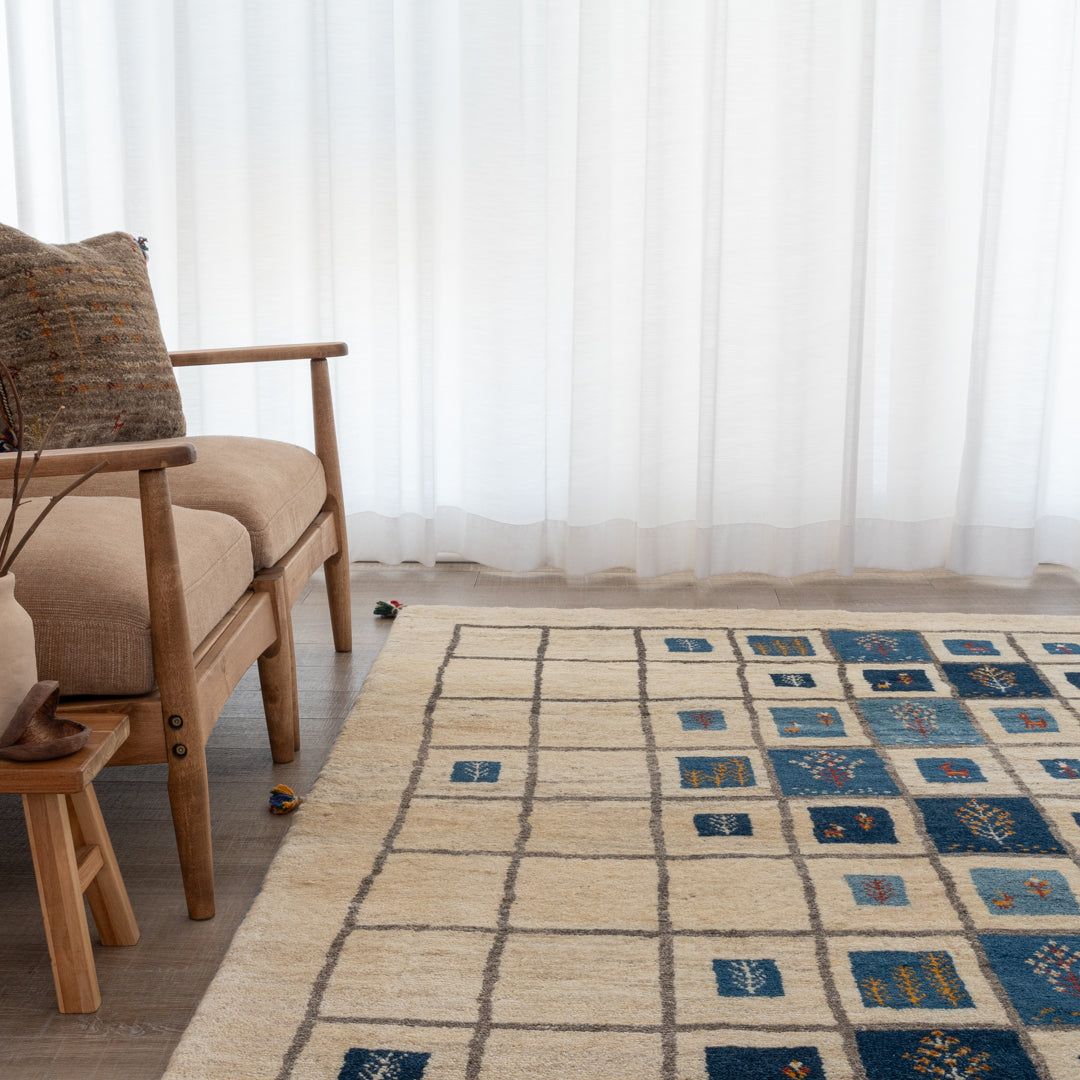 【本場イラン産】152×203cm ギャッベ ラグサイズM（送料無料 手織り 天然染料 かわいい おしゃれ 絨毯 ..