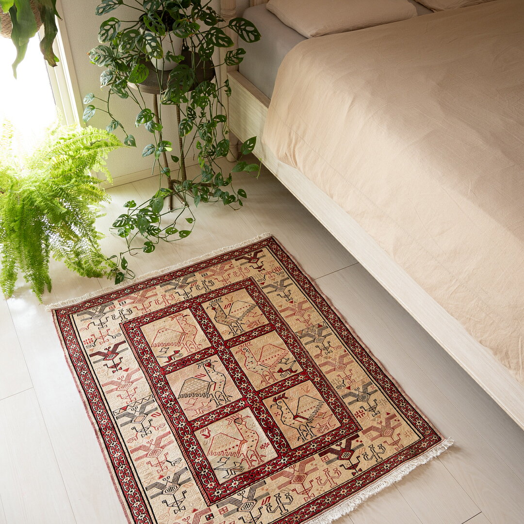 【本場イラン産】85×100cm キリム 玄関マット他(送料無料 手織り 天然染料 かわいい おしゃれ 絨毯 ラグ)◆MAHDOKHT マーフドフト