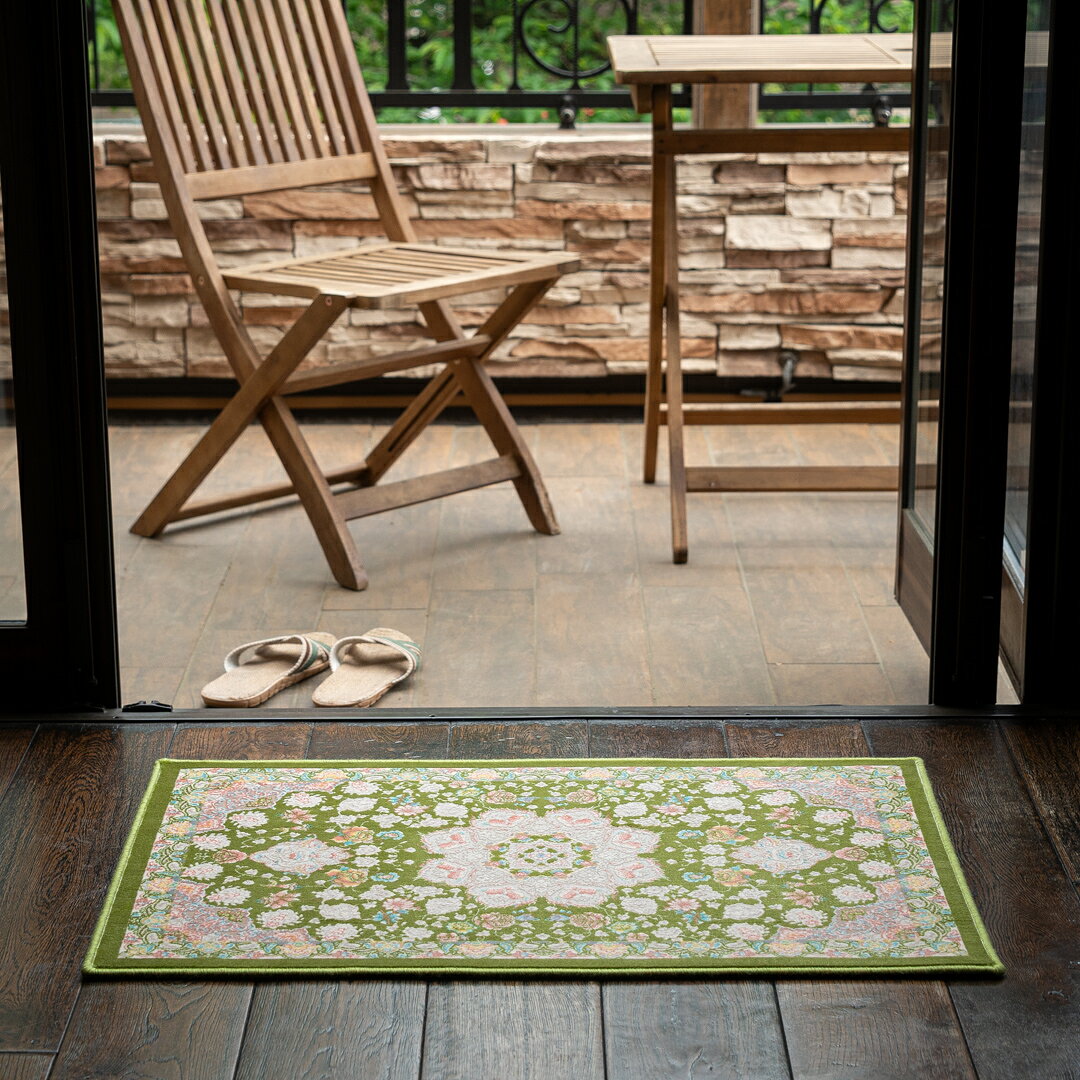 【楽天スーパーSALE30%OFF】【本場イラン産】50×80cm 織り目の細かさ144万ノット! ペルシャ絨毯(機械織) スーザン柄 グリーン色(送料無料 おしゃれ 絨毯 ペルシャ絨毯風 ラグ 玄関マット 洗える ホットカーペット対応) [3]