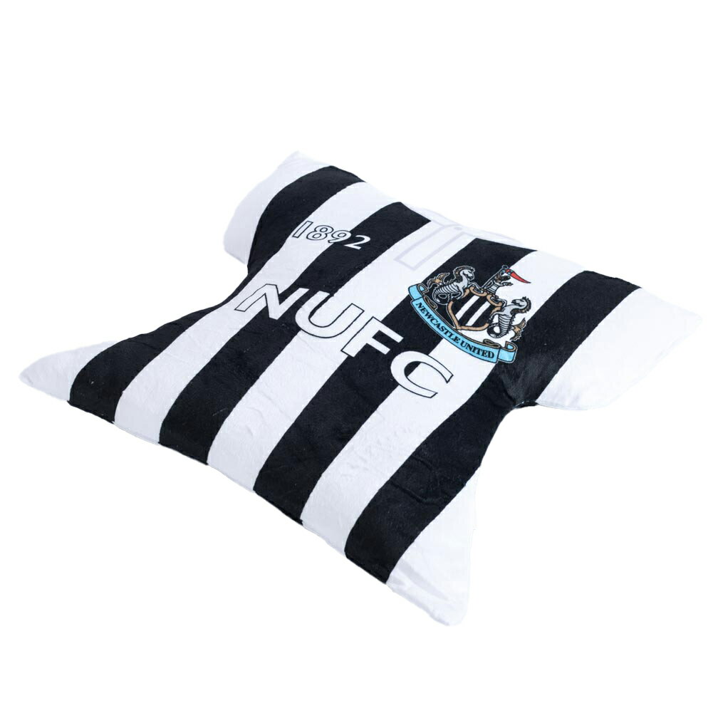 ニューカッスル・ユナイテッド フットボールクラブ Newcastle United FC オフィシャル商品 1892 Football Shirt 中綿入り クッション 【海外通販】