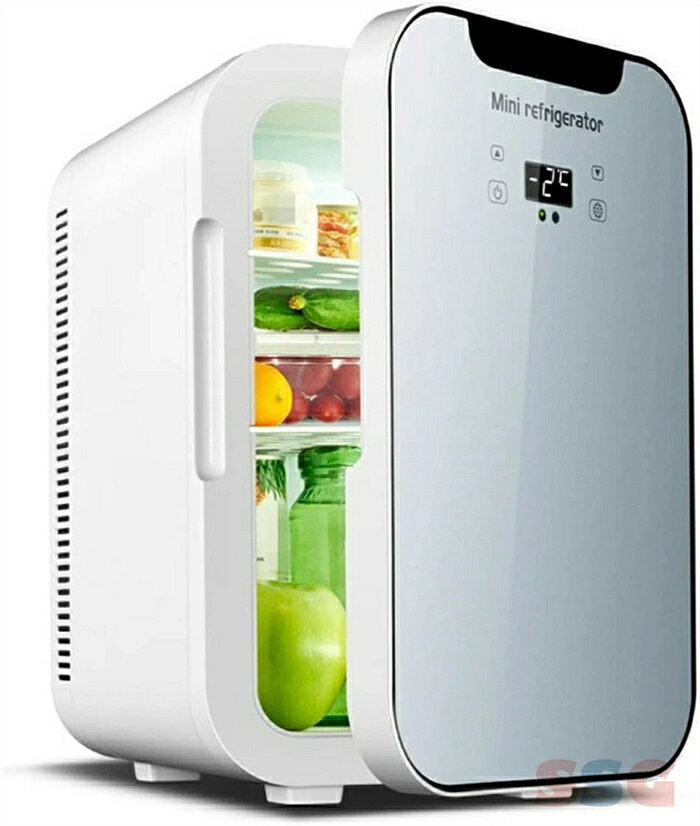 【20Lビッグ容量と保冷・保温両用】ミニ冷蔵庫の容量が小さすぎたら収納量が少なく、実用性があまりありません、容量が大き過ぎたら冷蔵庫の大きさも次第に大きくなり、重さが増え、持ち運びづらくなります。 弊社が販売しているこのミニ冷蔵庫は、実用的な20Lの容量でありながら、重さは僅か4KGしかありません。 まさに持ち運びのやすさと実用性が両立するミニ冷蔵庫です。 20Lの容量では、330mlの缶飲み物は最大28本も冷蔵庫にはいることができます。 また、保温・保冷両用のため、飲み物の保温・保冷だけではなく、化粧品などを保存するのに使うのも問題ありません。