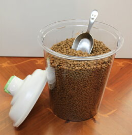 【真空タイプ・フードストッカー】CK008プラスチックジャー5L(犬いぬイヌ猫ねこネコ犬用フード猫用フード餌エサえさご飯ごはんキャニスター保存容器密閉自動真空)