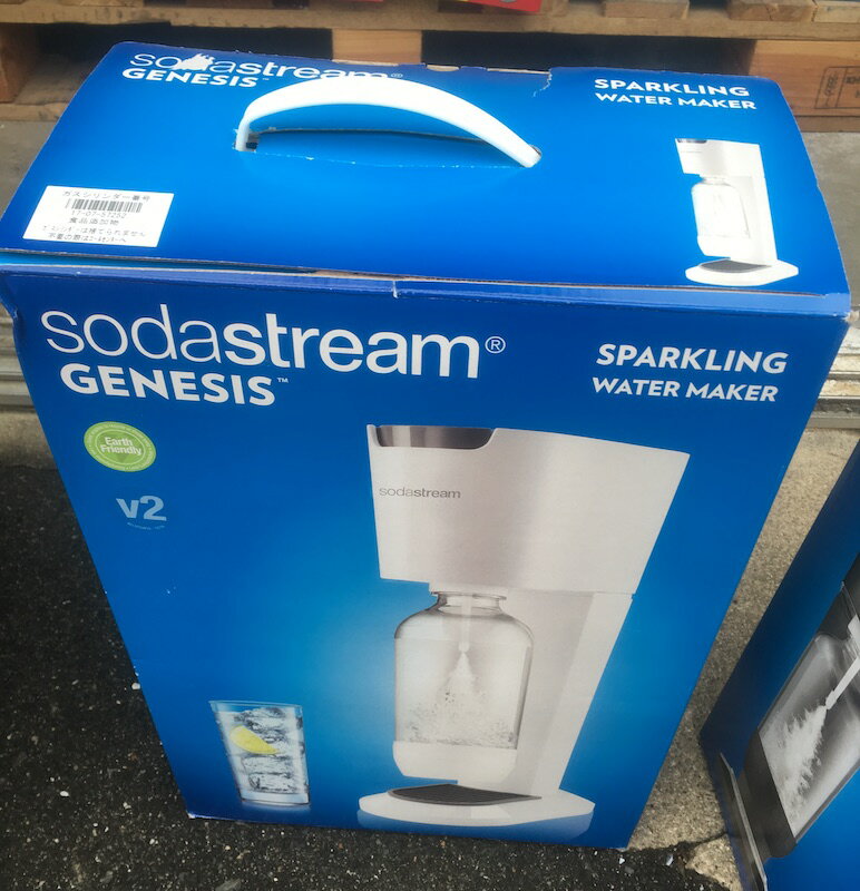 ＜送料無料＞コストコ アウトレット ガスシリンダーなし・開封 #589520 sodastream GENESIS ソーダストリーム V2 ＜白＞ お家で炭酸 4589935922275【Z】のサムネイル