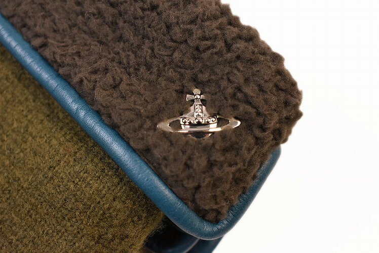 ヴィヴィアン ウエストウッド 手袋 メンズ ブランド Vivienne Westwood デミグラブ フィンガーレス ボア LET IT ROCK プリント カーキ 23-24cm 男性 紳士 グローブ 防寒 x1x