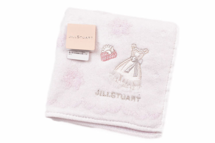 ジルスチュアート タオルハンカチ タオル ハンカチ 1枚 レディース 綿 高級 ブランド ハイブランド JILLSTUART 白 ピンク ドレス フラワー ロゴ 刺繍 女性 婦人 母の日 20代 30代 40代 50代 60代 70代 プレゼント ギフト おしゃれ かわいい 大人 ハンドタオル ポイント消化