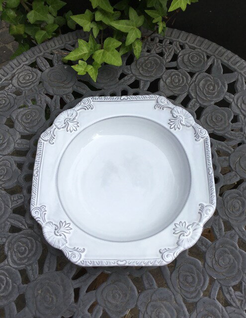 ルネッサンス パスタプレート BORDALLO PINHEIRO ボルダロ・ピニェイロ お皿 プレート クラシカル cafe アンティーク おもてなし ギフト プレゼント 雑貨 アフタヌーンティー 食器 ポルトガル製のサムネイル