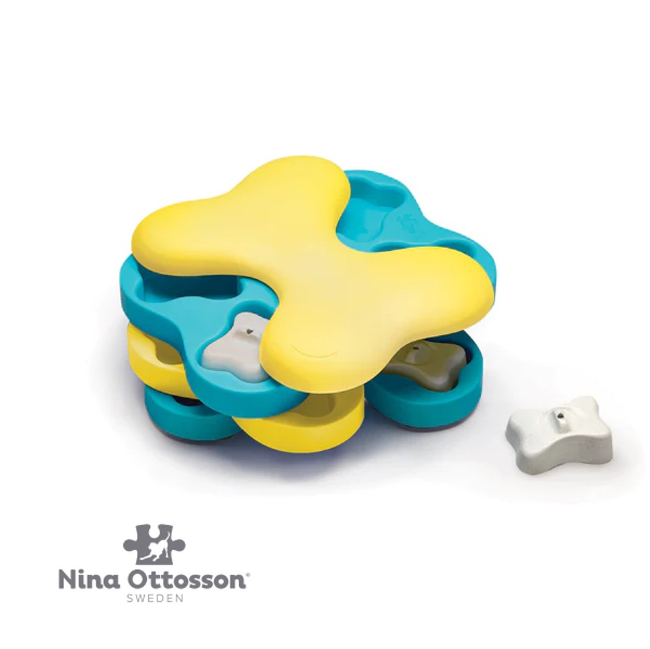 Nina Ottosson ニーナオットソン トリーツゲームトルネード 犬 猫 ペット おもちゃ 知育トイ