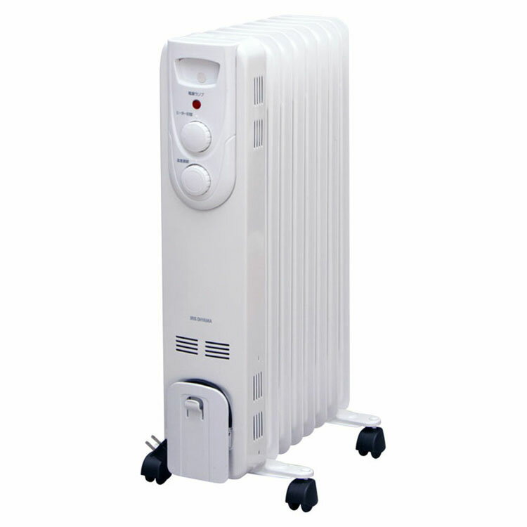 ■定格電源AC100V、50/60Hz■消費電力強：1200W中：700W弱：500W■適用床面積8畳■タンク容量約3.0L■商品サイズ（cm）幅約25×奥行約39.5×高さ約65■商品重量約10.5kg■電源コード長1.6m小さなお子様やペットにも優しい、オイルヒーター。お部屋全体をゆっくり暖めます。空気を汚さない、クリーンな暖房です。温風や炎を出さないので安全です。 あす楽に関するご案内 あす楽対象商品の場合ご注文かご近くにあす楽マークが表示されます。 対象地域など詳細は注文かご近くの【配送方法と送料・あす楽利用条件を見る】をご確認ください。 あす楽可能な支払方法は【クレジットカード、代金引換、全額ポイント支払い】のみとなります。 下記の場合はあす楽対象外となります。 ご注文時備考欄にご記入がある場合、 郵便番号や住所に誤りがある場合、 時間指定がある場合、 決済処理にお時間を頂戴する場合、 15点以上ご購入いただいた場合、 あす楽対象外の商品とご一緒にご注文いただいた場合