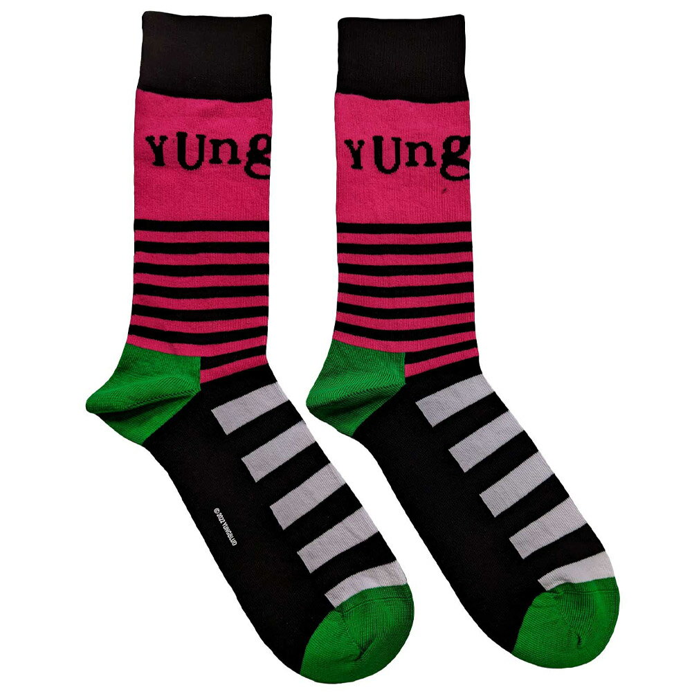 YUNGBLUD 公式ソックス サイズ：UKサイズ7-11（日本サイズ：約25.5cm-29.5cm） 素材：コットン 86％、ポリアミド 12％、エラスタン 2％ カラー：ブラック ユニセックス 'Logo & Stripes' のデザインモチーフが特徴です。 カラフルな総柄コットンリッチ織りのソックスは、人目を引くこと間違いなしです。 youngblud / young blud / yung blud / yung brud / yangblud / ヤング・ブラッドミュージック / ZMUSIC