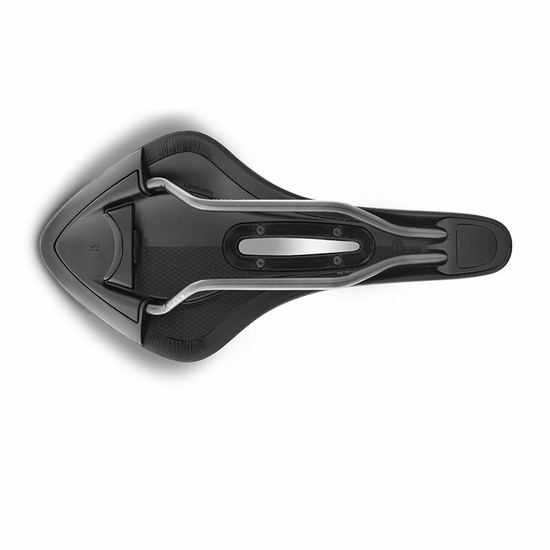FIZIK（フィジーク） ARIONE R3 OPEN kiumレール for スネーク ブラック ラージ アリオネ サドル 3