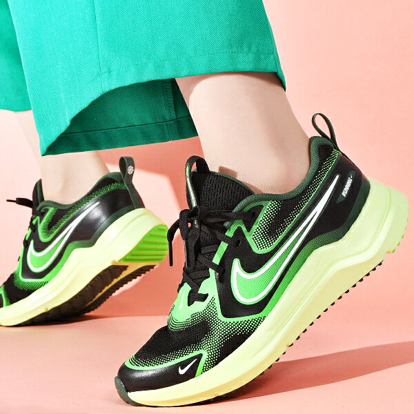 乐天商城 - 送料無料 ナイキ スニーカー キッズ NIKE コズミック ランナー GS ランニングシューズ 子供 ジュニア シューズ 靴 グリーン HM4402