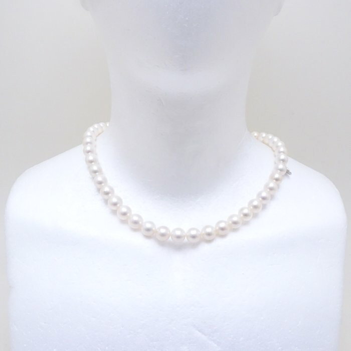 Luxury Brand ミドリヤ楽天市場店の田崎真珠 TASAKI パール ネックレス 44.5cm 真珠8.5～9.5ミリ シルバー / 199461【中古】【BJ】｜アングル2