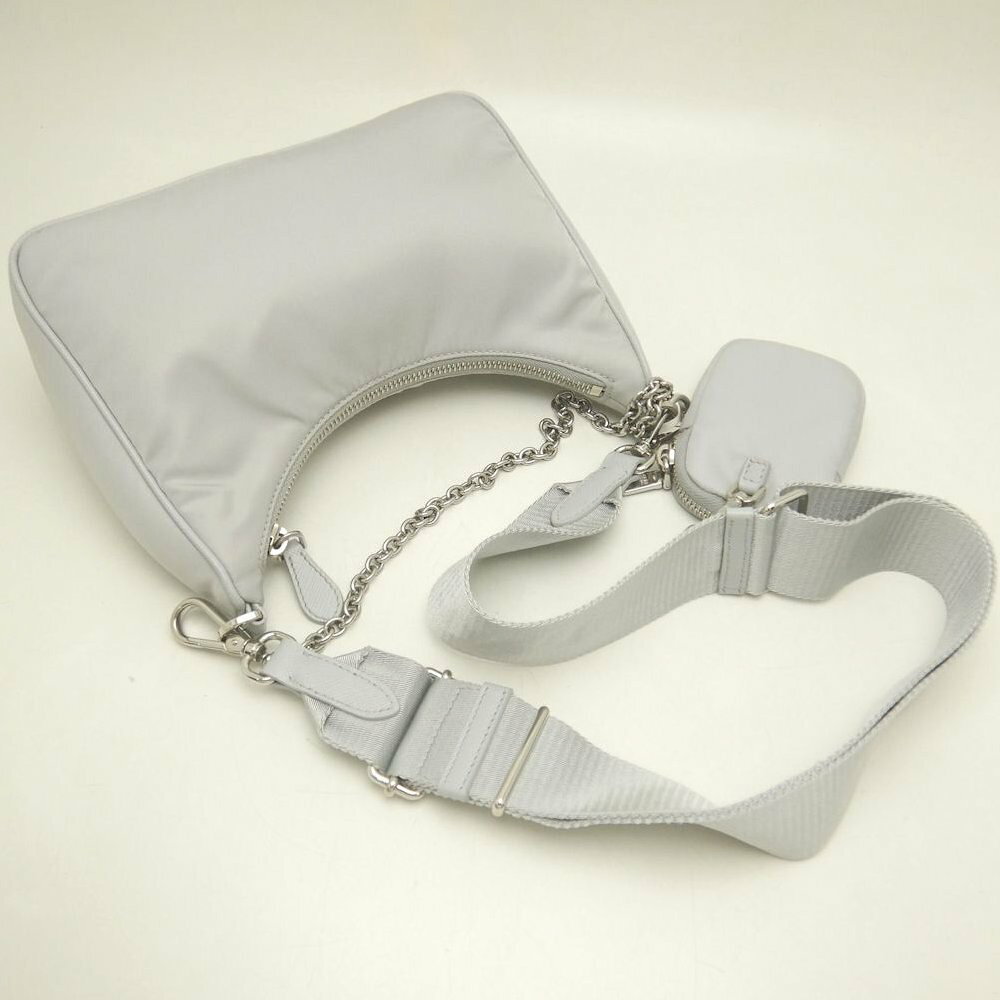 PRADA プラダ Re-Edition 2005 リエディション 1BH204 ショルダーバッグ ナイロン クラウディグレー レディース /254059【中古】 phase-783-10301800 Luxury Brand ミドリヤ楽天市場店 サンプル画像2