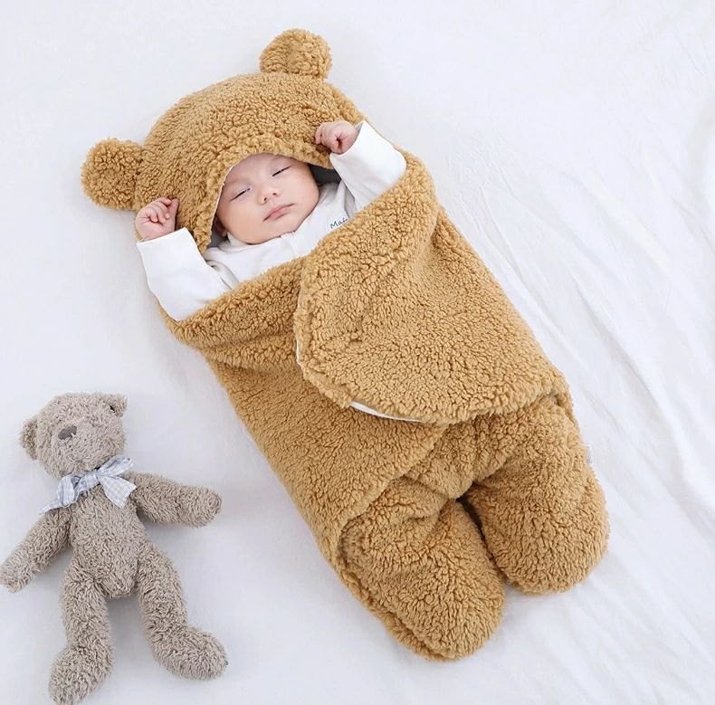 購入2点で5%OFF 5% おくるみ 新生児 冬 ベビーおくるみ 足付き ベビー服 赤ちゃん 寝袋 新生児着ぐるみ 人気 出産祝い phoebehou 撮影 防寒 あったかい 柔らかい 肌に優しい 子供用 男の子 女の子 通園 通学 プレゼント 通販