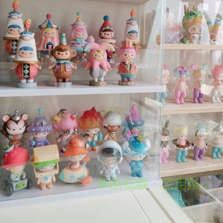 フィービーの【期間限定5％OFFクーポン】コレクションケース アクリルケース 透明 展示用 フィギュアケースゾンチーフィギュア収納 ドール 模型 展示ボックス 飾り棚 収納ケース 展示ケース アクリ｜アングル3