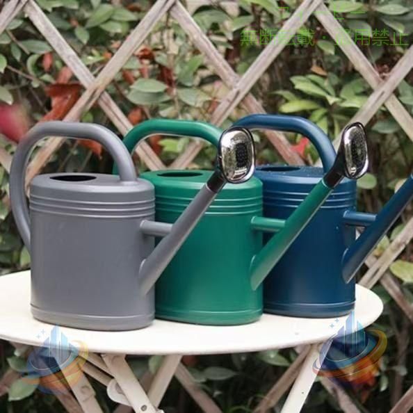 【期間限定5％OFFクーポン】じょうろ ジョウロ 3L 5L 8L 10L 大容量 自動給水機付 如雨露 おしゃれゾンチー自動給水器 園芸 自動給水キャップ ジョーロ 屋外用 ガーデニング 庭づくり