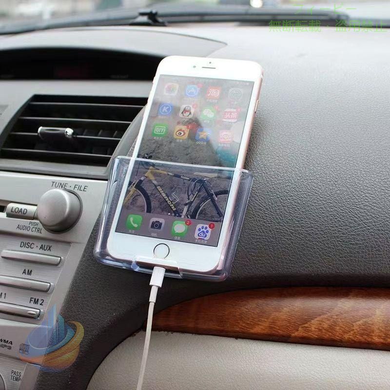 手軽に好きな場所に取り付けられる、透明な車用スマホホルダー。 【サイズについて】 画像をご参照ください。 【素材について】 プラスチック