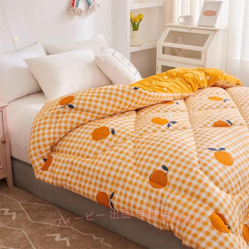 商品詳細： 【サイズ】： 110*150=横約110cm*縦約150cm(子供用は約1kg) 150*200=幅約150cm*長さ約200cm(春秋被約1.5kg) 150A=横約150cm*縦約200cm(春秋被約2kg) 150B=横約150cm*縦約200cm(秋冬は約2.5kg) 150C=横約150cm*長さ約200cm(冬被約3kg) 180*220=幅約180cm*長さ約220cm(春秋被約2kg) 180A=横約180cm*縦約220cm(秋冬は約2.5kg) 180B=横約180cm*長さ約220cm(冬被約3kg) 200*230=幅約200cm*長さ約230cm(秋冬は約2.5kg) 200A=横約200cm*長さ約230cm(冬被約3kg) 【個数】：1枚合わせ ・保温性。 曲線が身体にフィットした曲線であったかさを逃さない、キルティング特殊加工 お布団に入ったときに身体にフィットするようにデザインされた曲線のキルティング特殊加工。