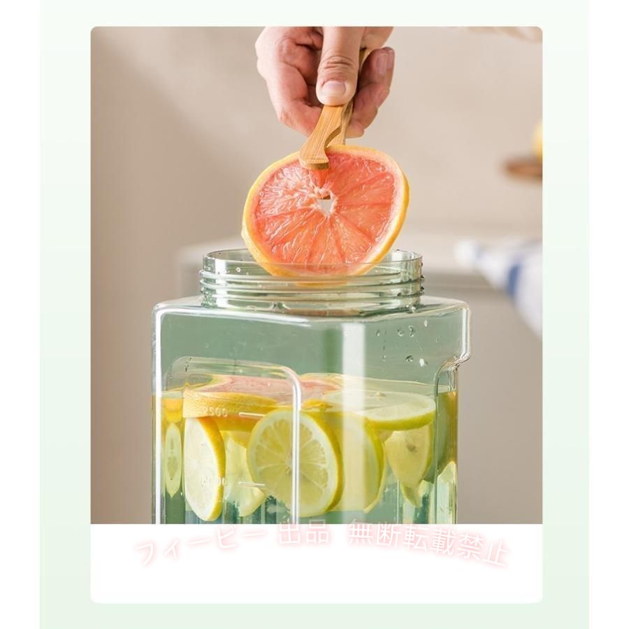 フィービーの【期間限定5％OFFクーポン】冷水筒 3.5L ピッチャー 横置き ワンプッシュ 麦茶ポット 耐熱 冷蔵庫ゾンチー 洗いやすい 持ち手付き 縦横兼用 キッチン用品 家庭用 便利 使いやすい 実用的｜アングル3