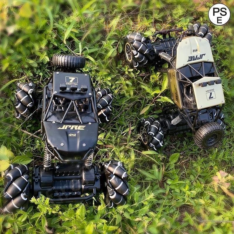 フィービーの【期間限定500円OFFクーポン】1/16 RCカー ラジコンカー 4WD オフロード 27CM 腕時計型 360ゾンチー スタントカー こどもの日 アウトドア 旅行 釣り用品 大容量 持ち運び 便利 丈夫 収納｜アングル3