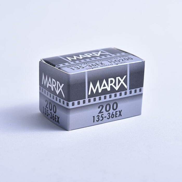楽天フォトアクセサリーのポラリス【新商品】マリックス ISO200 白黒ネガフイルム　36枚 MARIX-ISO200BW-36EX