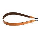 Martin Duke SVEN Bon Bon Leather Neck Strap (N) Light Brown カラー：ライトブラウン 【商品規格】 ・接続部 1 cmひも、アダプタリング付き ・高品質ロゴ ・先端部はリベットで固定、安全性強化 【材質】 ・イタリアンプレミアムレザー ・マイクロファイバー 【商品サイズ】 ・長さ：135 cm ・幅：2.8 cm ・厚み：0.3 cm 【商品重量】 ・43 g ※当ショップは、Martin Duke ブランドの日本正規輸入業者・販売店です。 ※モニターの発色の具合によって実際のものと色が異なる場合がございます。 ※商品は予告なく仕様が変更になることがございます。高品質なイタリアンレザーを使用した、ミラーレス一眼カメラやコンパクトデジタルカメラに最適なカメラネックストラップです。 Martin Duke SVEN Bon Bon Leather Neck Strap (N) Light Brown