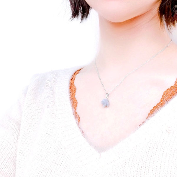 アクアマリン 薔薇 ペンダント ネックレス sv925 小豆チェーン付き ローズ シンプル 一粒 3月誕生石 バースデー 水色 くすみカラー ブルー 花 パステル シルバー アクセサリー 天然石 パワーストーン フラワー ギフト レディース