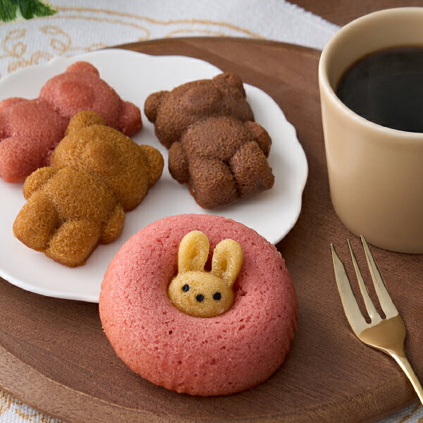 引き菓子クマ型フィナンシェ&アニマルドーナツ 4個(春ギフト 母の日 お菓子 2026 洋菓子 スイーツ 贈り物 お祝い 内祝い 結婚祝い 結婚内祝い 出産内祝い 手土産 お返し お礼 挨拶 おしゃれ 話題 人気 おすすめ) 3