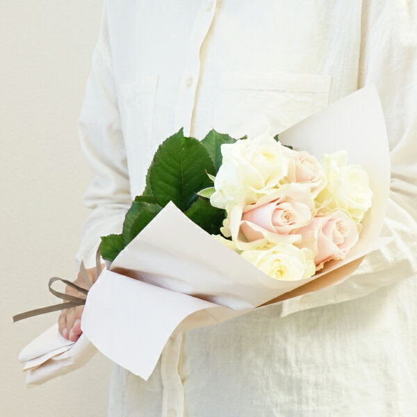 【産地直送】バラ花束 アヴァランチェミックス 6本プレゼント 花 花束 ギフト 母の日ギフト 母の日プレゼント ははの日 オシャレ 実用 誕プレ 母の日 送料無料 バラ