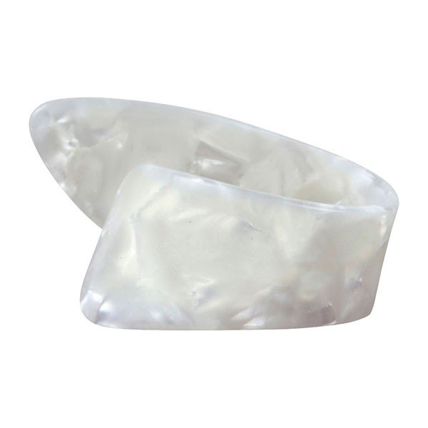 ホスコ　サムピック Lサイズ 形状：サムピック サイズ：Lサイズ 材質：パーロイド 販売単位：1枚 昔ながらの弾き心地が根強い人気を持つパーロイド製サムピックです。他の材質にはない独特の弾き心地とサウンドが癖になります。