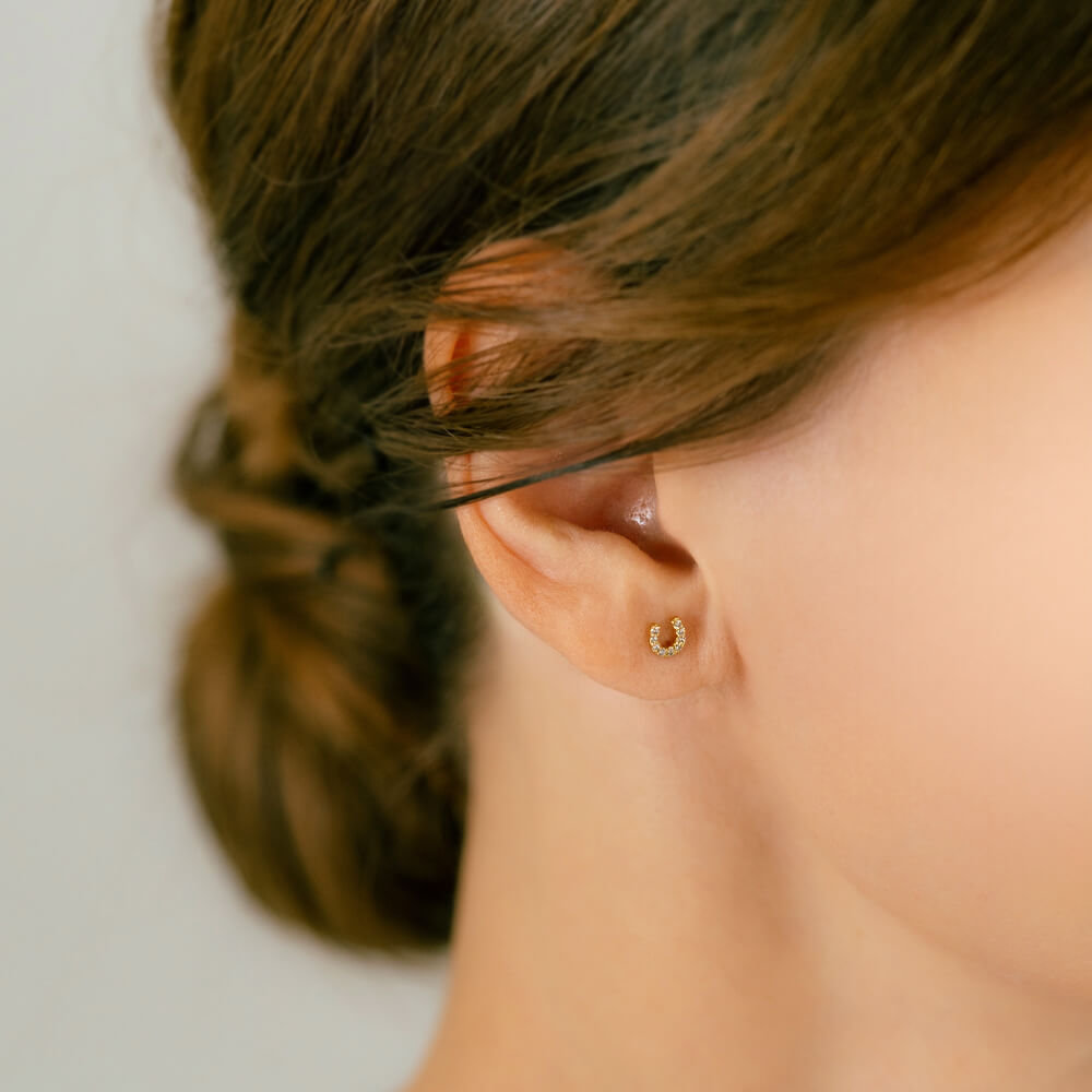 K18 ダイヤモンド 馬蹄 ボディピアス │ 16G/14G │ イエローゴールド/ホワイトゴールド ホースシュー U字型 幸運のお守り