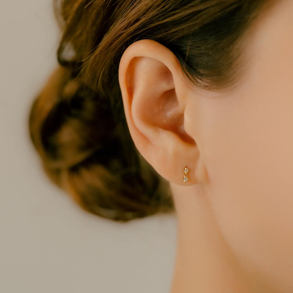 K18/PT ダイヤモンド ボディピアス │ 16G/14G イエローゴールド/プラチナ 小さく揺れる 天然ダイヤ ブラデザイン